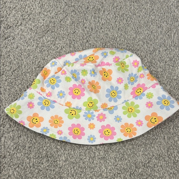 Groovy Floral Button-Up 2T Dress with Matching Bucket Hat - Picture 3 of 6